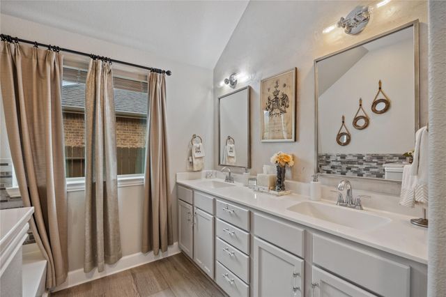 8146 Little Scarlet Street, Conroe, TX 77385