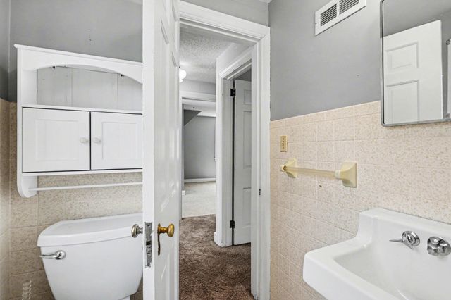 310 Green Avenue, Bay City, MI 48708