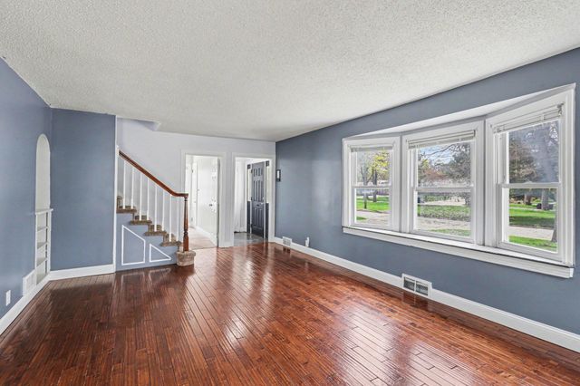 310 Green Avenue, Bay City, MI 48708