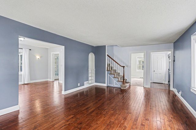310 Green Avenue, Bay City, MI 48708