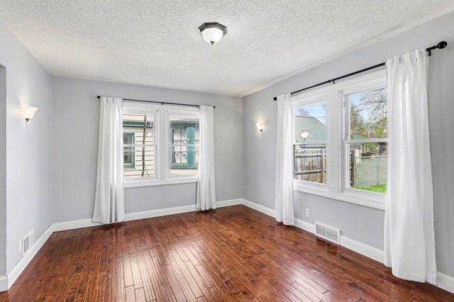 310 Green Avenue, Bay City, MI 48708