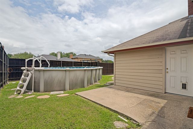 1808 Trinity Hill, Mesquite, TX 75181