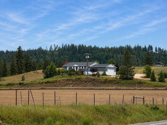 5203 Prufer Crosscut Rd, Deer Park, WA 99006