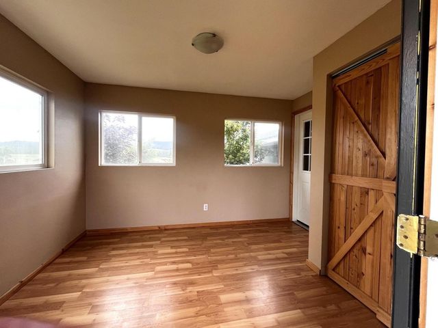 5203 Prufer Crosscut Rd, Deer Park, WA 99006