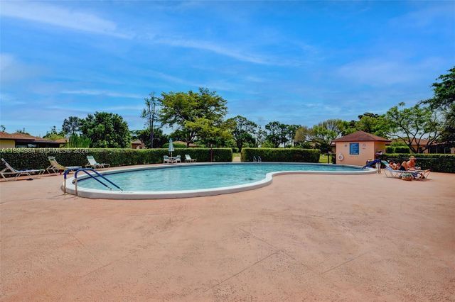 14721 Bonaire Boulevard 308, Delray Beach, FL 33446