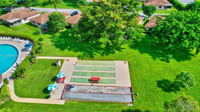 14721 Bonaire Boulevard 308, Delray Beach, FL 33446