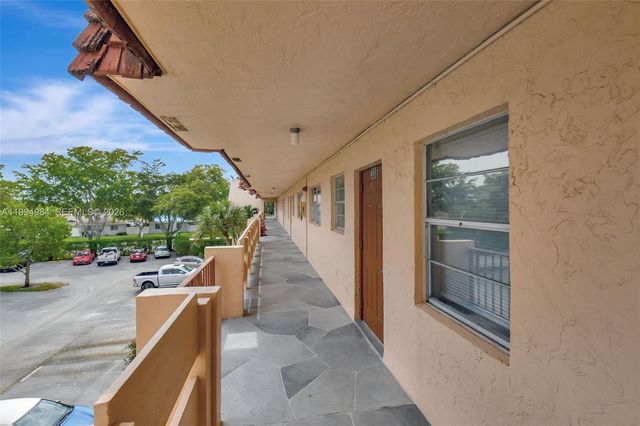 14721 Bonaire Boulevard 308, Delray Beach, FL 33446