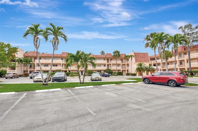 14721 Bonaire Boulevard 308, Delray Beach, FL 33446