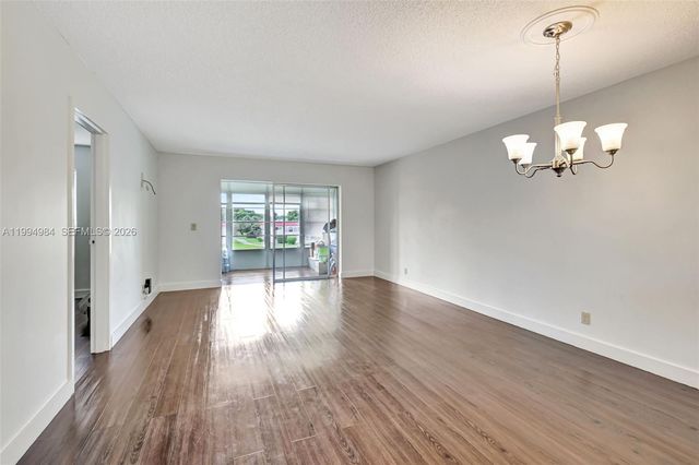 14721 Bonaire Boulevard 308, Delray Beach, FL 33446