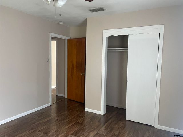 1402 Manorway, Tyler, TX 75702