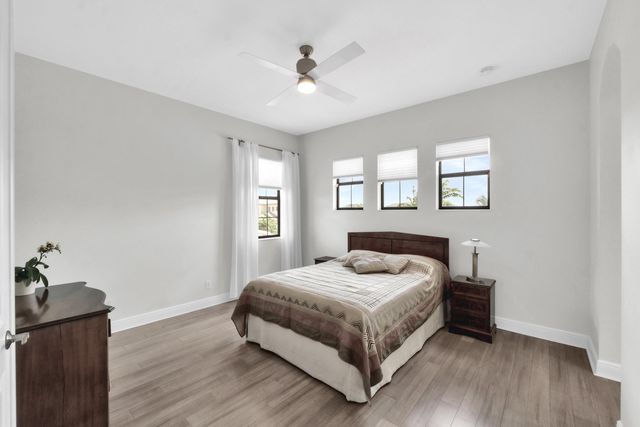 11615 NW 83rd Way, Parkland, FL 33076