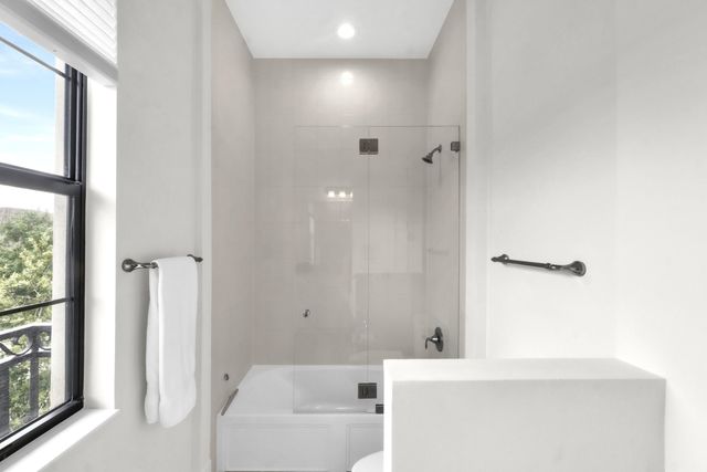 11615 NW 83rd Way, Parkland, FL 33076