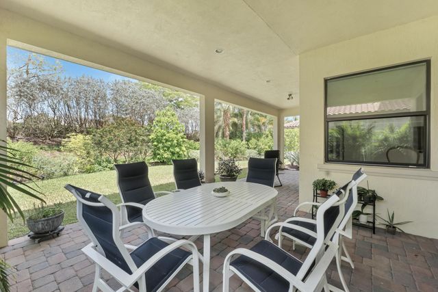 11615 NW 83rd Way, Parkland, FL 33076