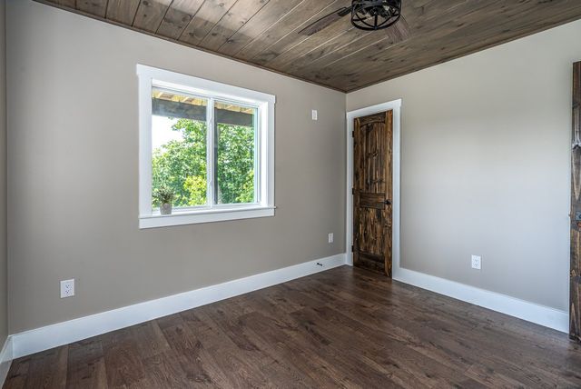 300 Sugarwood Drive, Murphy, NC 28906