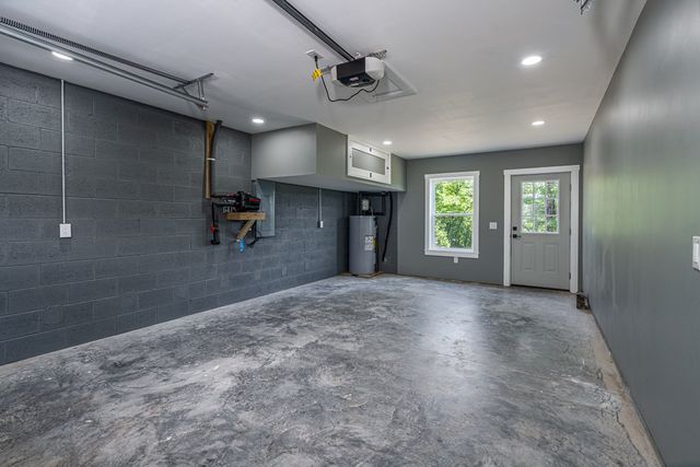 300 Sugarwood Drive, Murphy, NC 28906