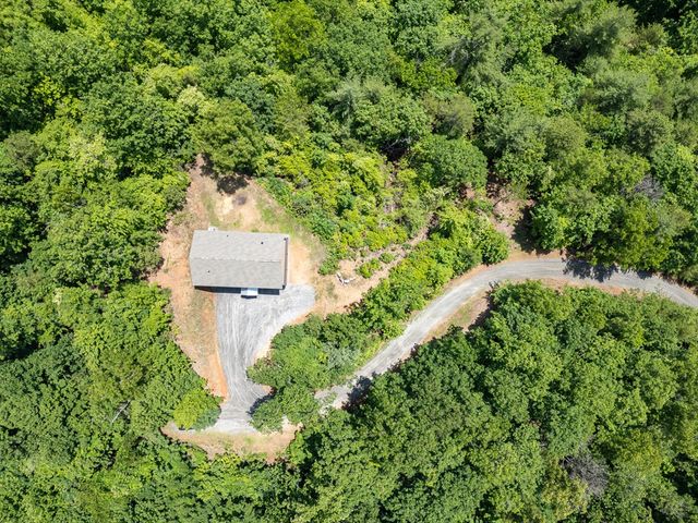 300 Sugarwood Drive, Murphy, NC 28906