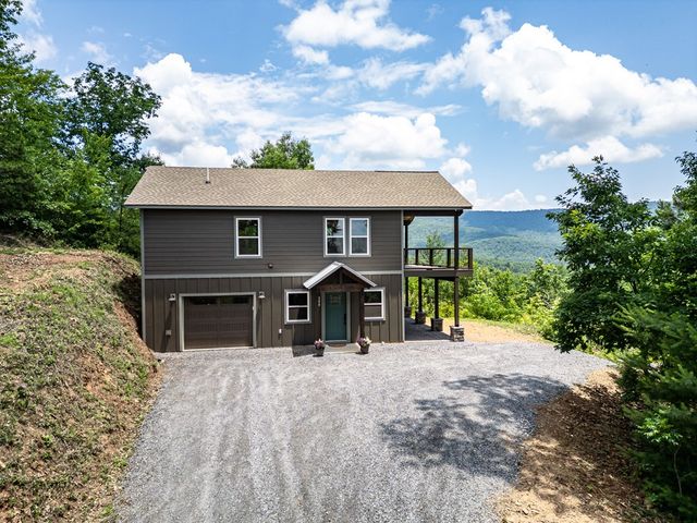 300 Sugarwood Drive, Murphy, NC 28906