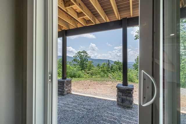 300 Sugarwood Drive, Murphy, NC 28906