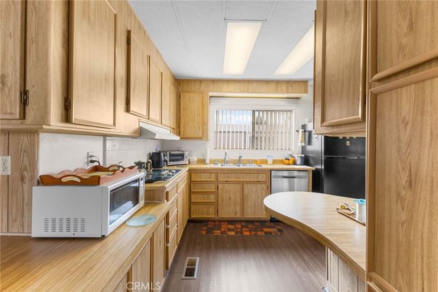340 Potrero Street, San Jacinto, CA 92582