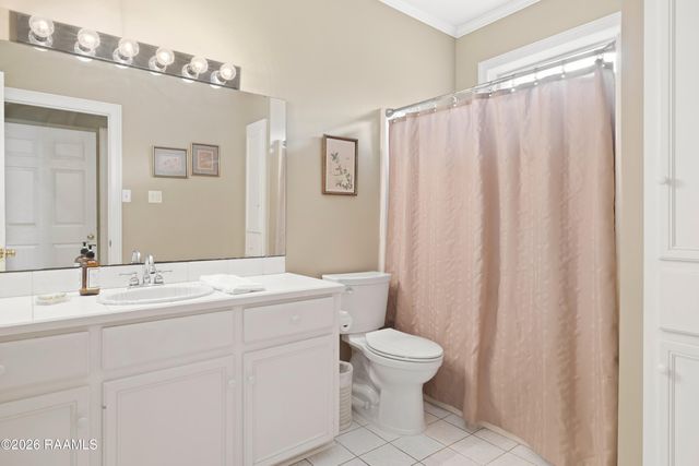 136 Donald Drive, Lafayette, LA 70503