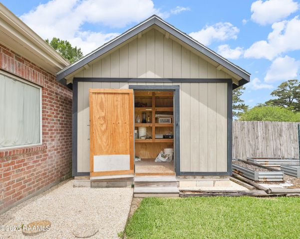 136 Donald Drive, Lafayette, LA 70503