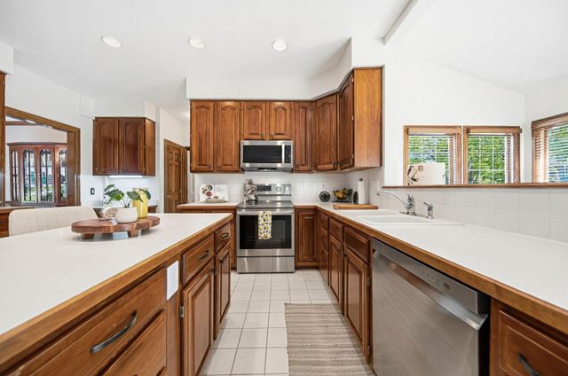 5498 Fawnbrook Lane, Dublin, OH 43017