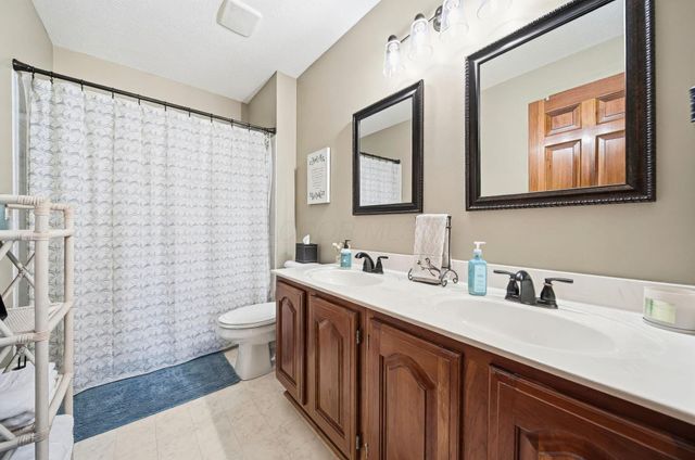 5498 Fawnbrook Lane, Dublin, OH 43017