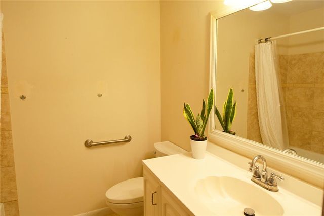 11622 Brighton Lane, Meadows Place, TX 77477