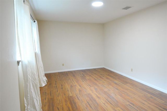 11622 Brighton Lane, Meadows Place, TX 77477