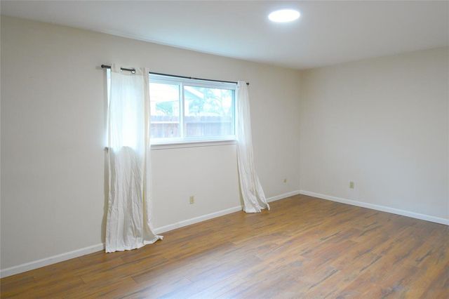 11622 Brighton Lane, Meadows Place, TX 77477