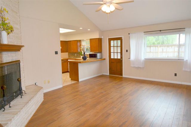 11622 Brighton Lane, Meadows Place, TX 77477