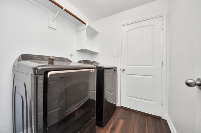 10306 White Fir Villa Avenue, Houston, TX 77044