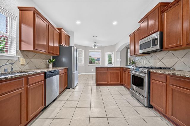 7731 Summer Shore Drive, Rosenberg, TX 77469