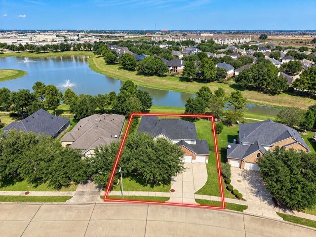 7731 Summer Shore Drive, Rosenberg, TX 77469