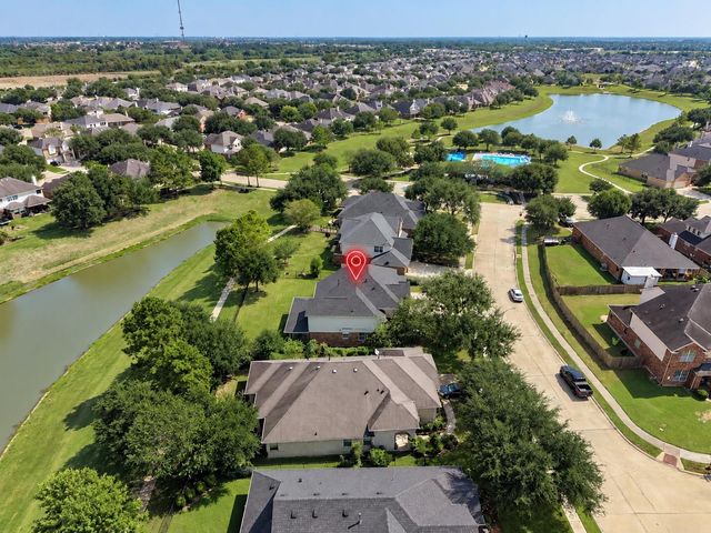 7731 Summer Shore Drive, Rosenberg, TX 77469