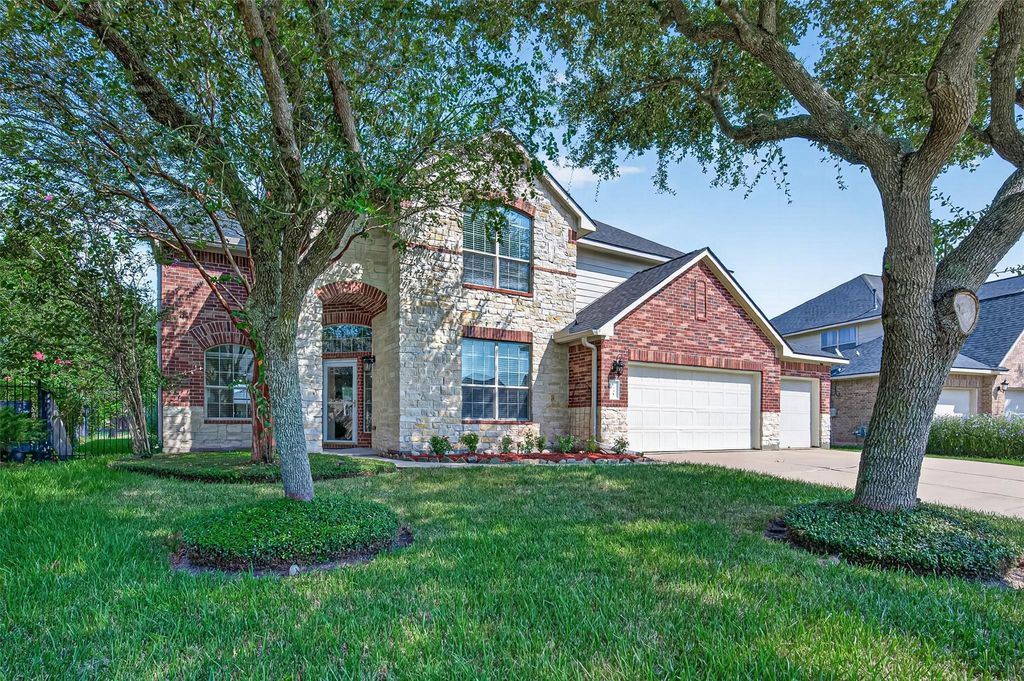 7731 Summer Shore Drive, Rosenberg, TX 77469
