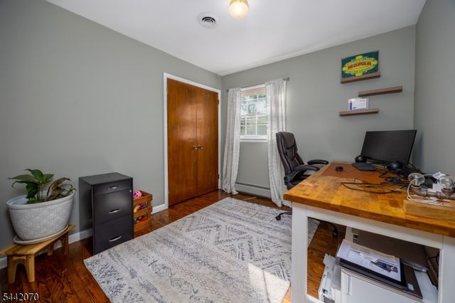 52 Aspen Ln, West Milford Twp., NJ 07480