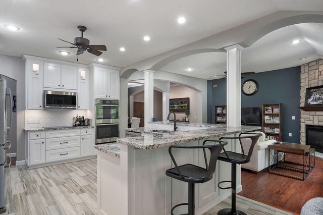 871 N Salt Lick Court, Nixa, MO 65714