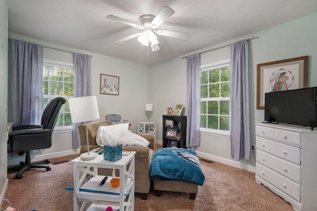 871 N Salt Lick Court, Nixa, MO 65714