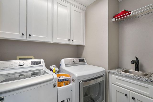 871 N Salt Lick Court, Nixa, MO 65714