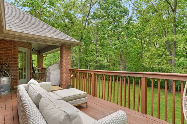 871 N Salt Lick Court, Nixa, MO 65714