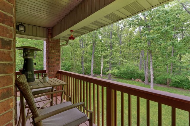 871 N Salt Lick Court, Nixa, MO 65714
