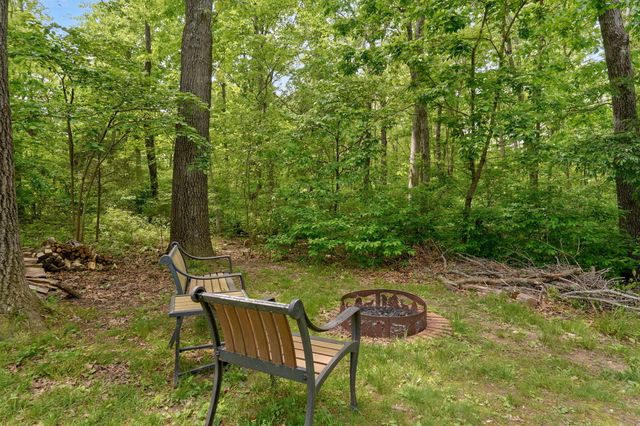 871 N Salt Lick Court, Nixa, MO 65714