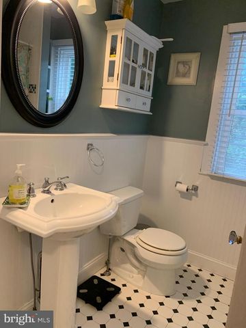 908 ALEXANDER AVE, Drexel Hill, PA 19026