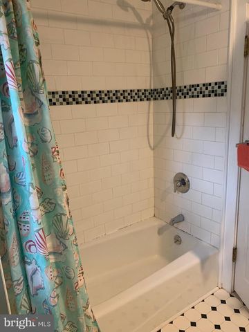 908 ALEXANDER AVE, Drexel Hill, PA 19026