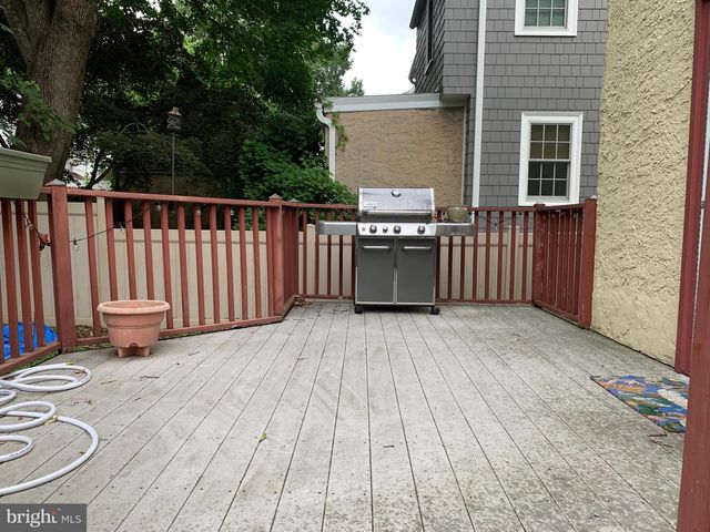 908 ALEXANDER AVE, Drexel Hill, PA 19026