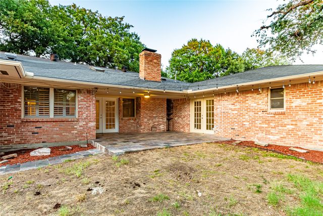 4278 Royal Ridge Drive, Dallas, TX 75229