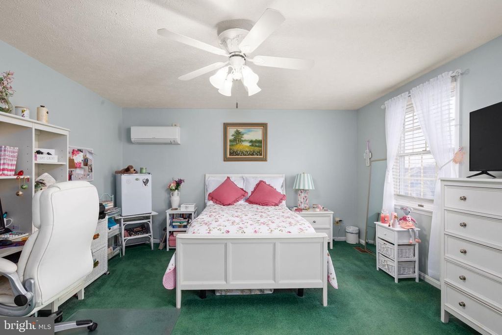 Image 17 of property listing at 2832 BYNUM OVERLOOK DR, Abingdon, MD 21009