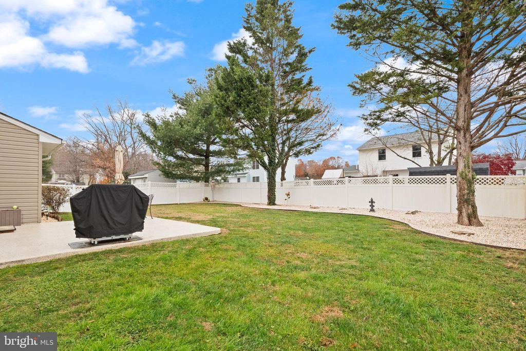 Image 30 of property listing at 2832 BYNUM OVERLOOK DR, Abingdon, MD 21009