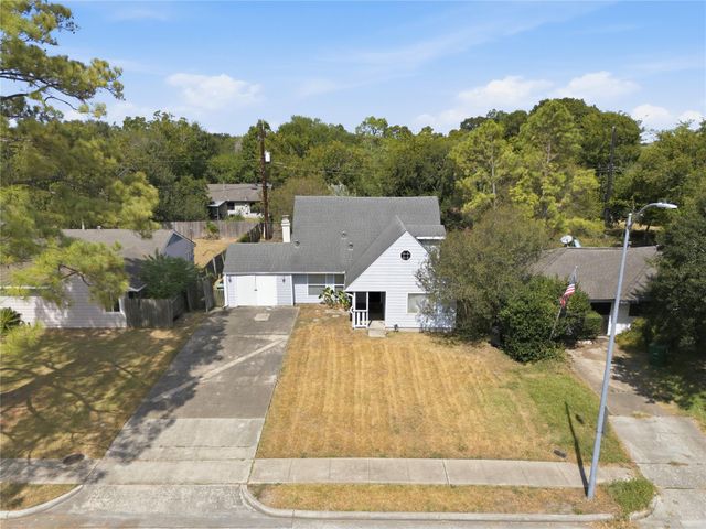 4018 Woodhaven Street, Houston, TX 77025